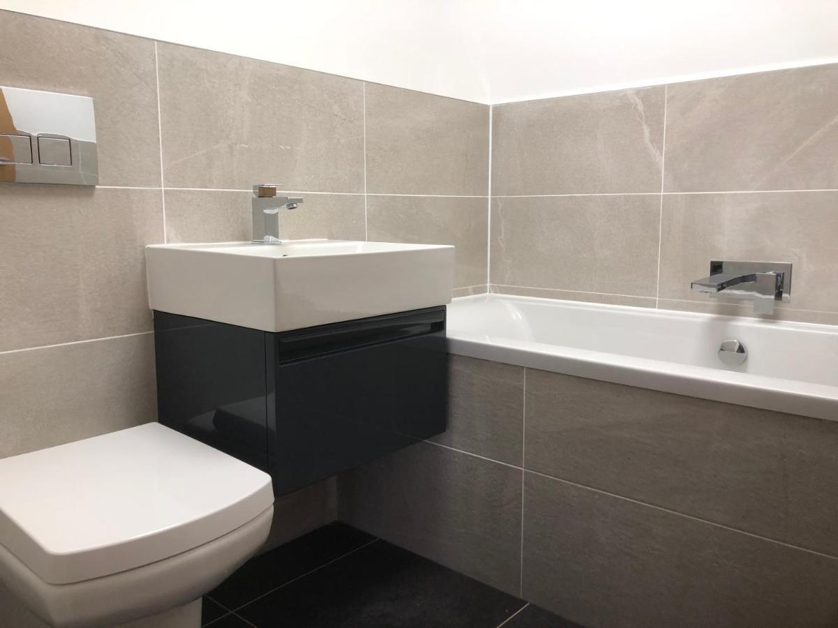 Fabulous One Bedroom Apartment In Ripon City Centre Exterior photo